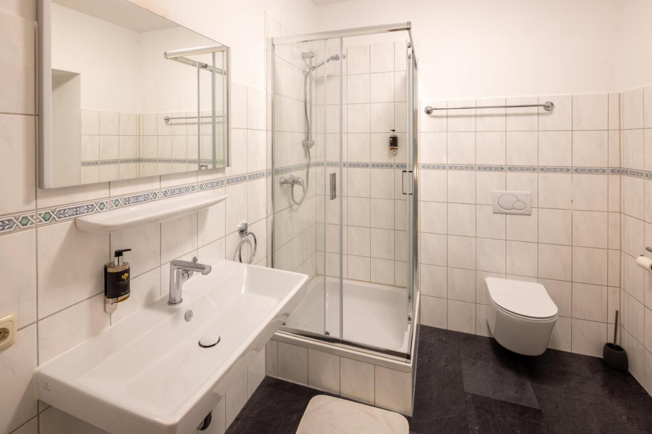 ממינגן Hotel Schwanen מראה חיצוני תמונה
